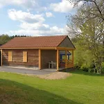 16 Chalet Hibiscus *