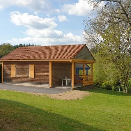 16 Chalet Hibiscus *