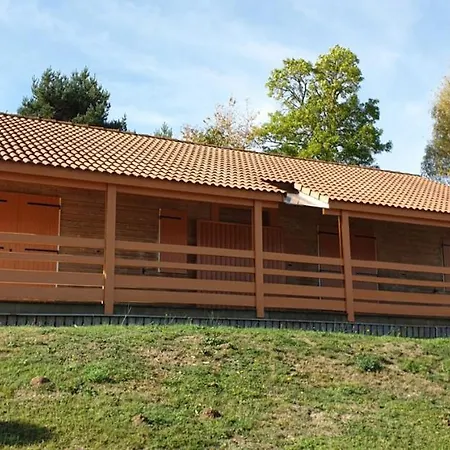 16 Chalet Hibiscus *